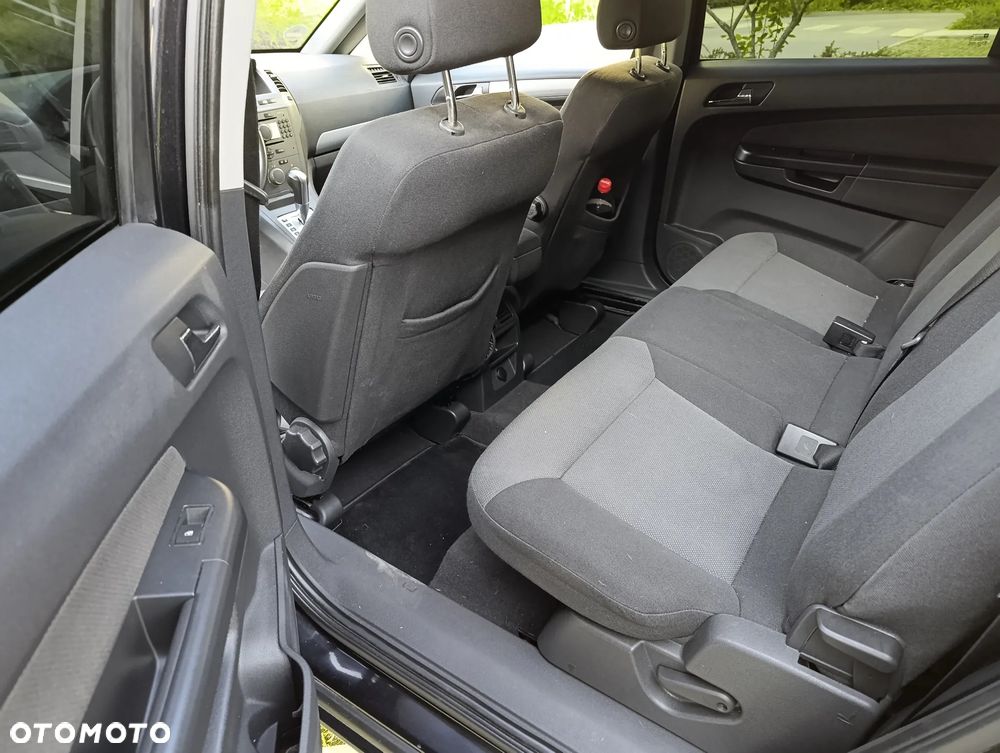 Opel Zafira - 5