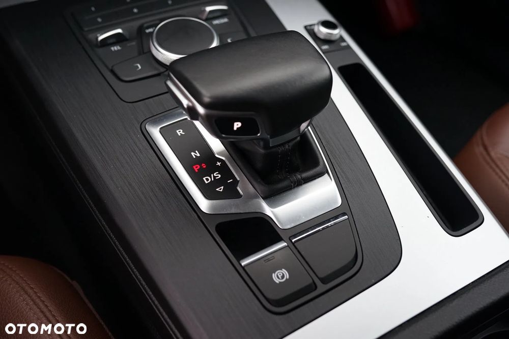 Audi Q5 35 TDI S tronic S line - 8