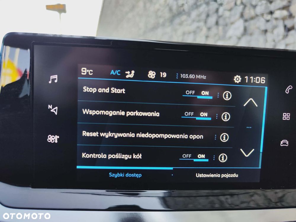 Peugeot 208 PureTech 110 Stop & Start Allure - 29