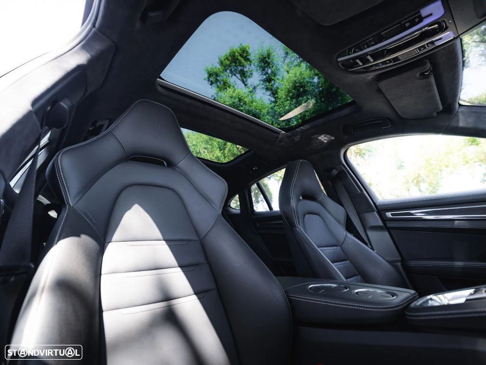 Porsche Panamera Turbo S E-Hybrid - 16
