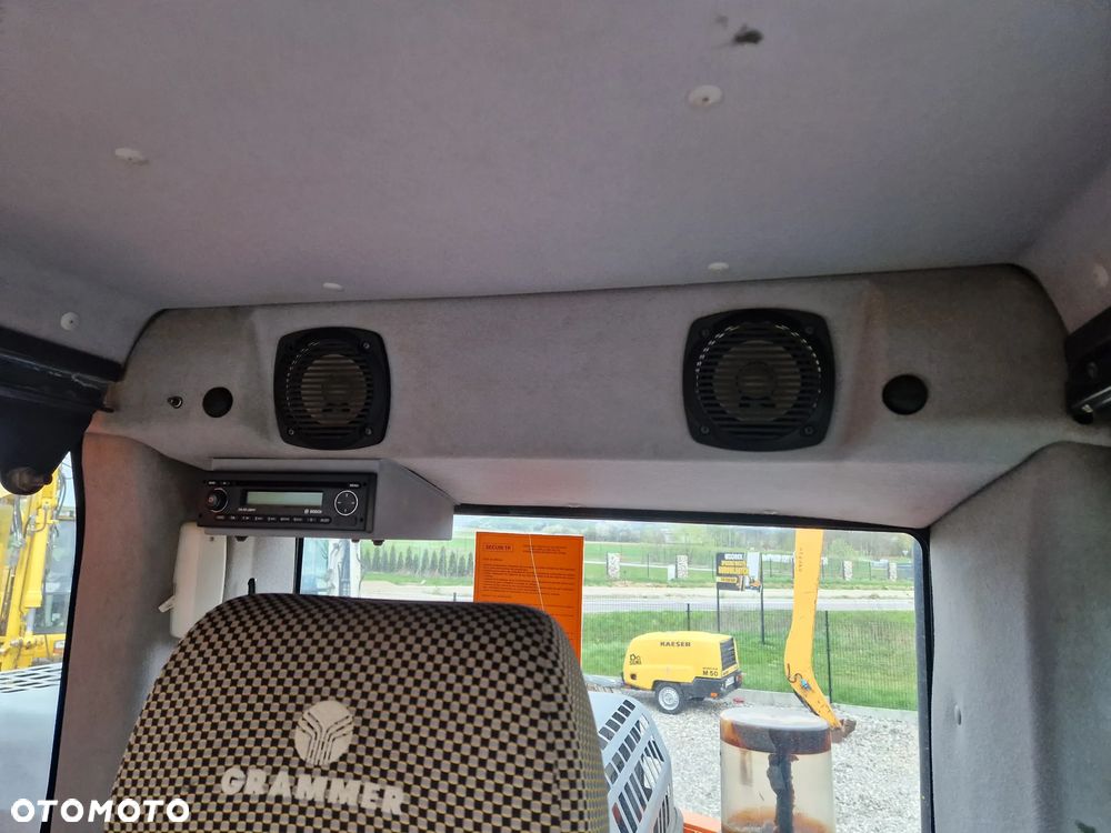 Komatsu PW148-8 - 14