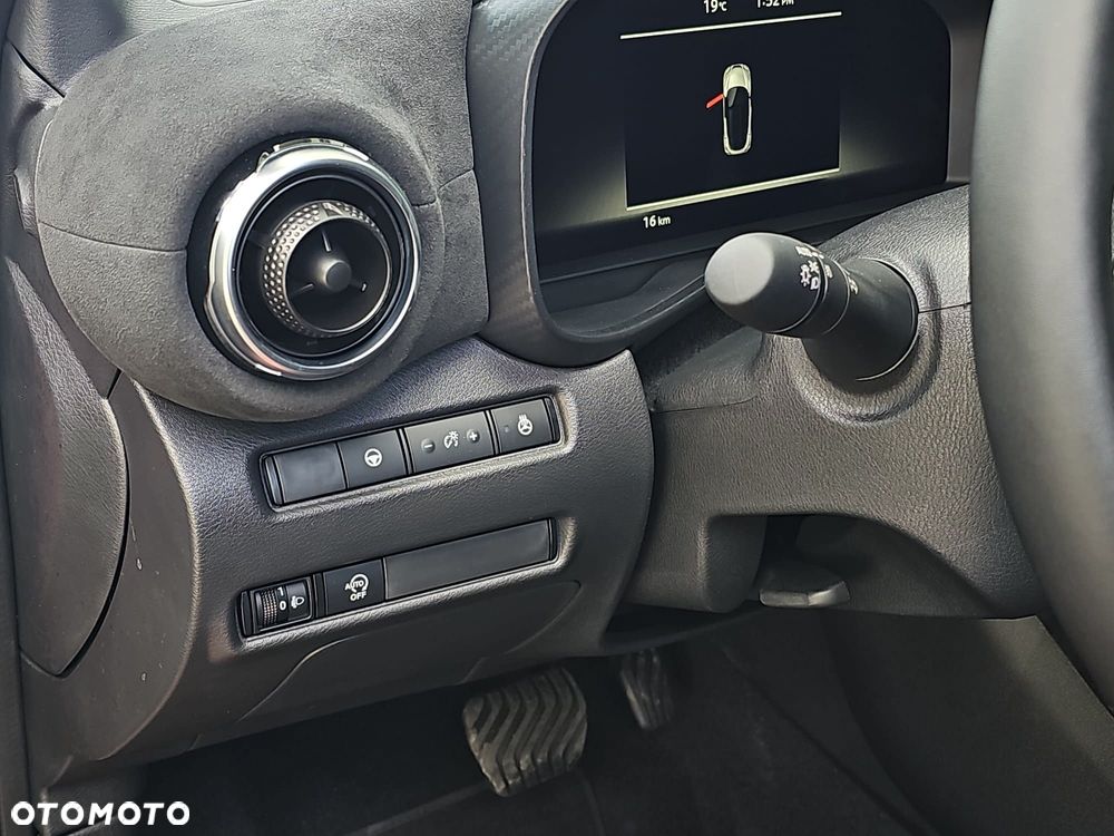 Nissan Juke 1.0 DIG-T Acenta DCT - 19