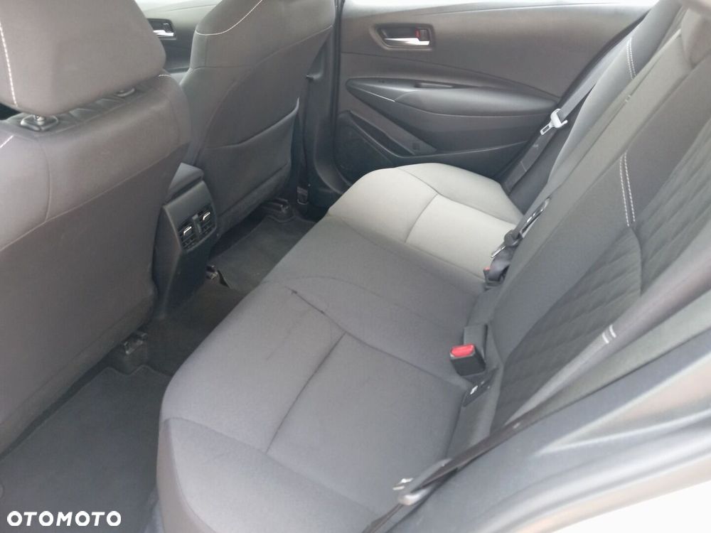 Toyota Corolla - 11