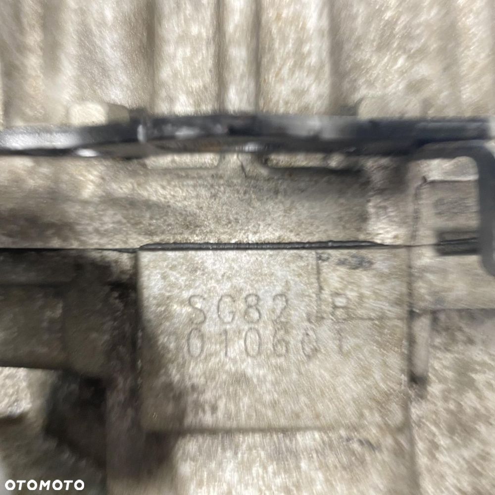 SKRZYNIA BIEGÓW HYUNDAI TUCSON II 2.0 CRDI SG82 JB 2WD 15- - 3