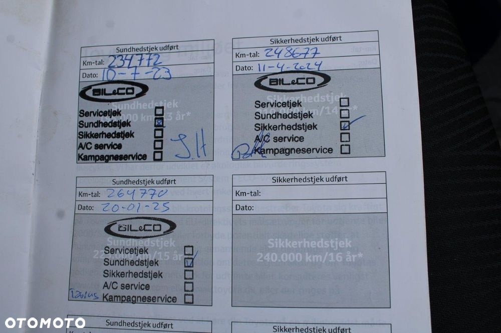 Toyota Avensis 1.6 Business Edition - 17