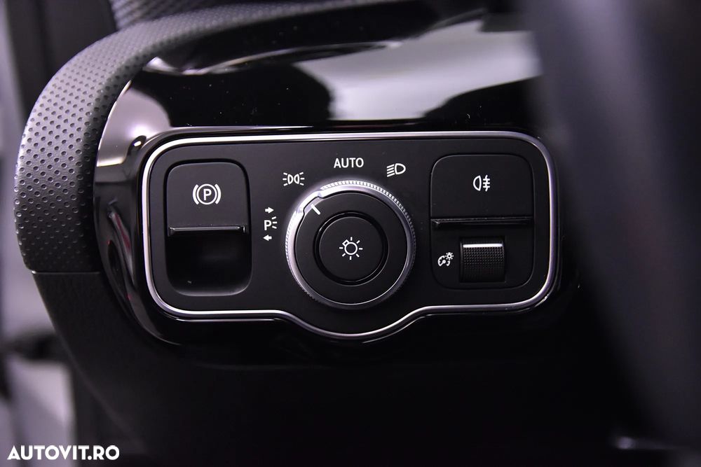 Mercedes-Benz CLA - 15