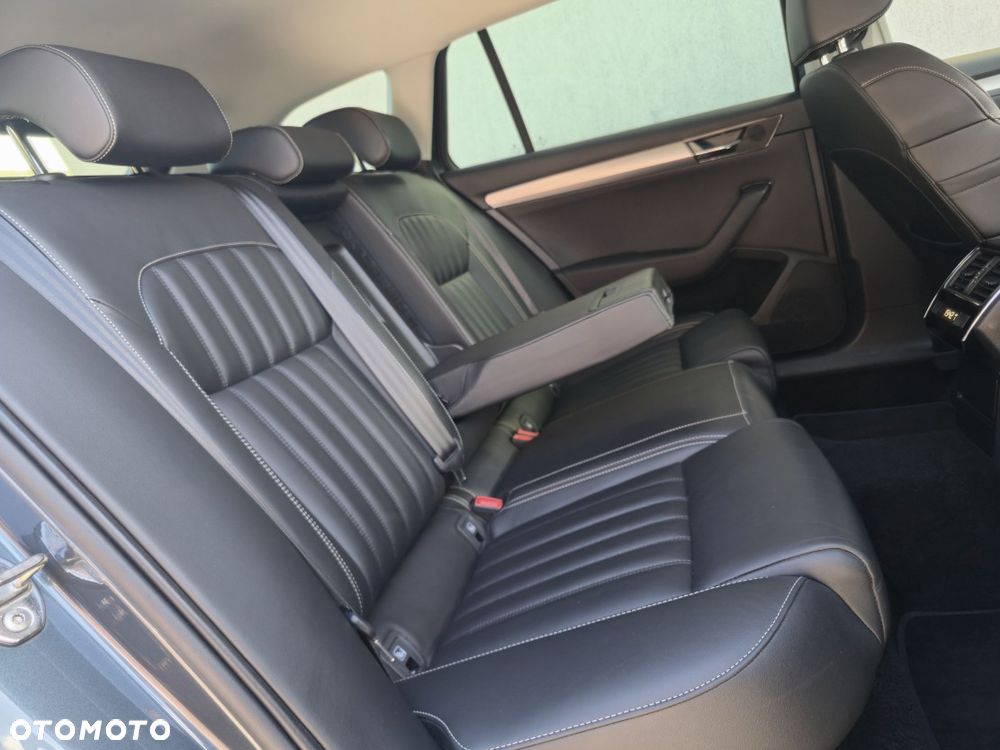 Skoda Superb 1.6 TDI DSG Style - 12