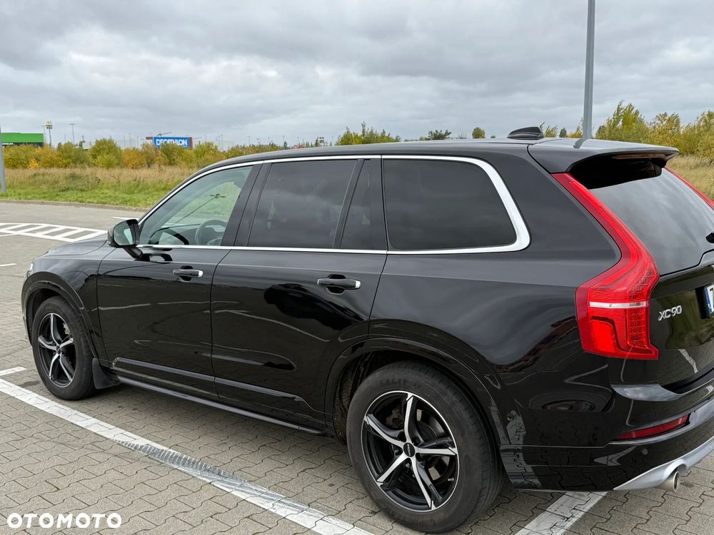 Volvo XC 90 D5 AWD Momentum - 5