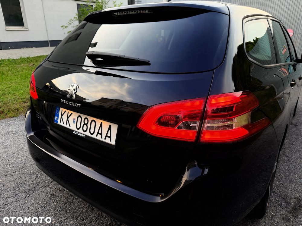 Peugeot 308 1.2 PureTech Active S&S - 28