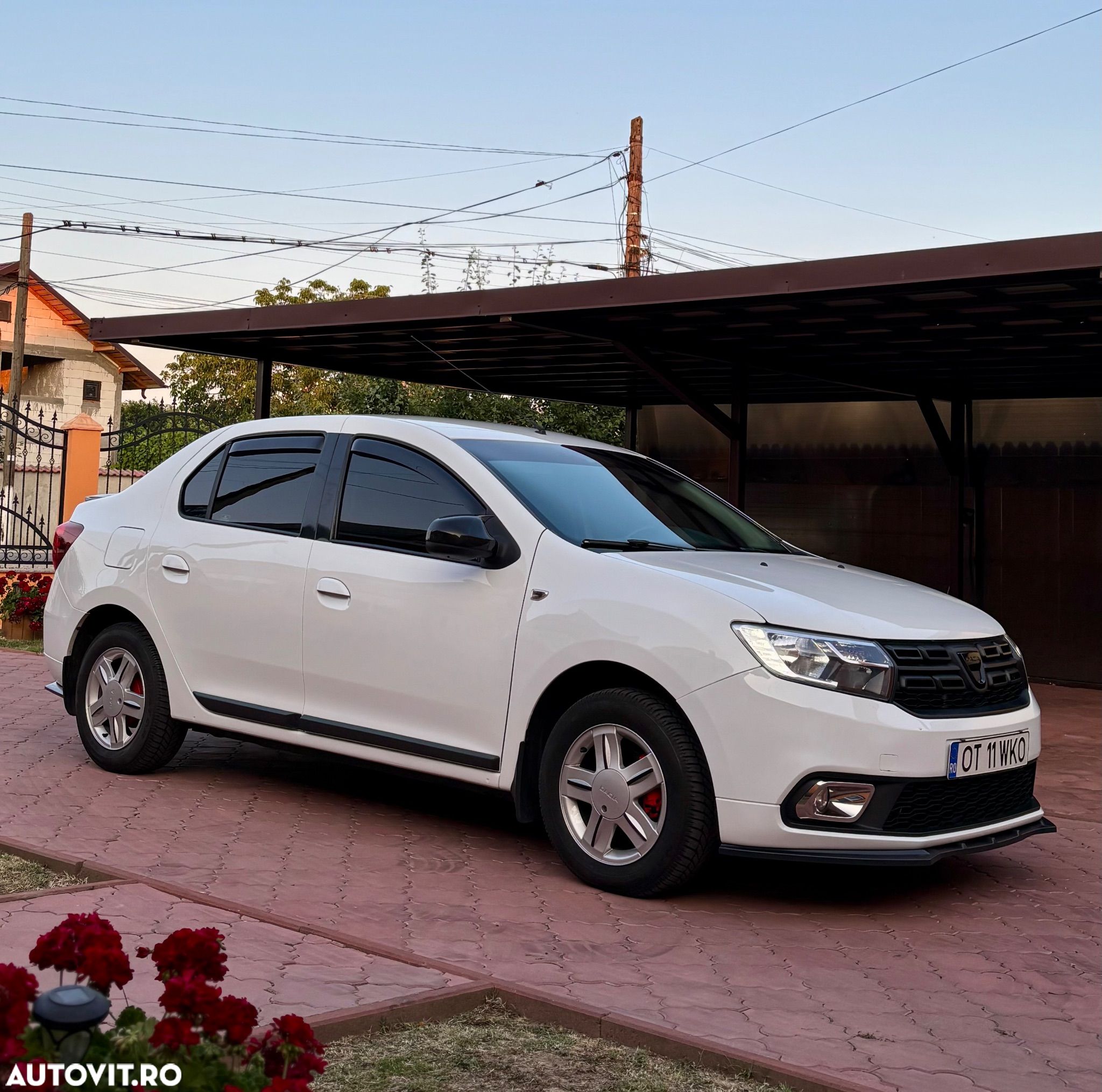 Dacia Logan - 1