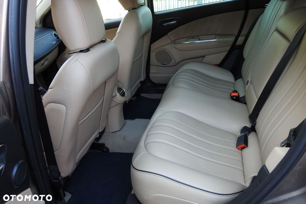 Lancia Delta 1.9 Multijet Twinturbo Executive - 18