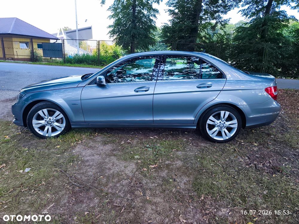 Mercedes-Benz Klasa C 200 CDI BlueEff Avantgarde - 13