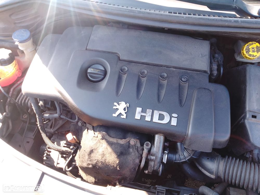 Peugeot 207 1.4 HDi Trendy - 10