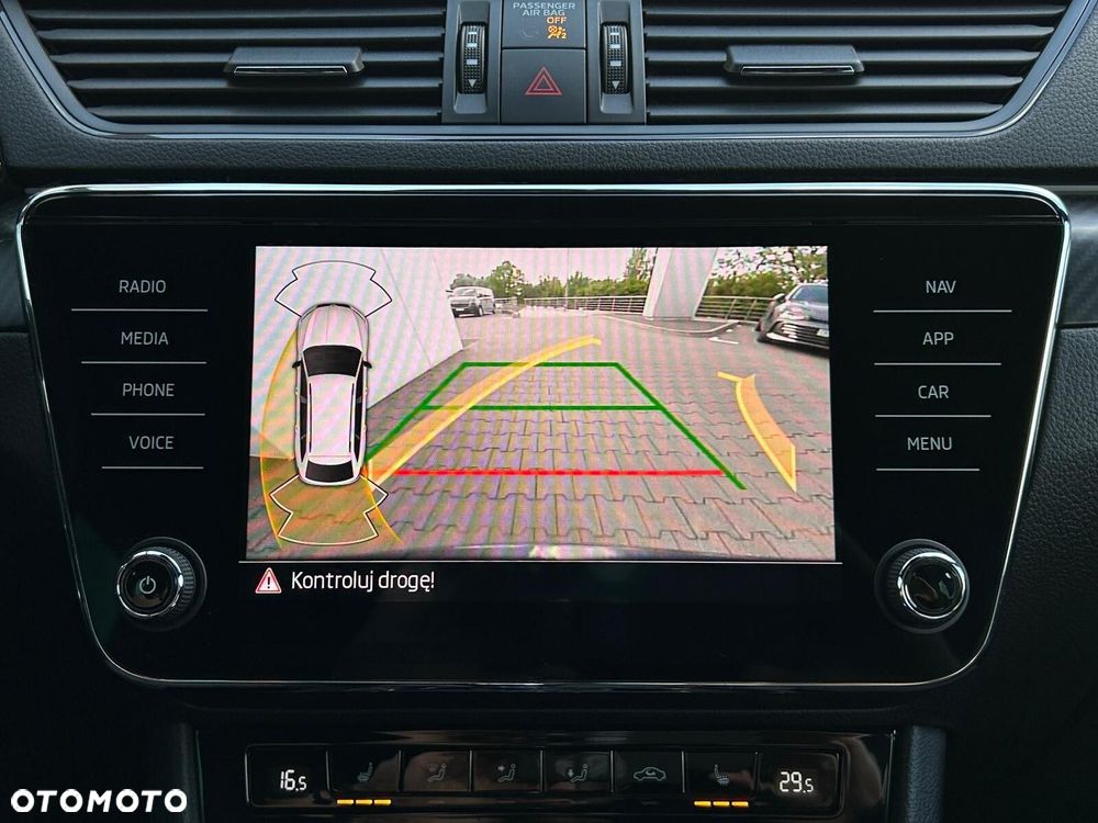Skoda Superb 2.0 TSI Sportline DSG - 30