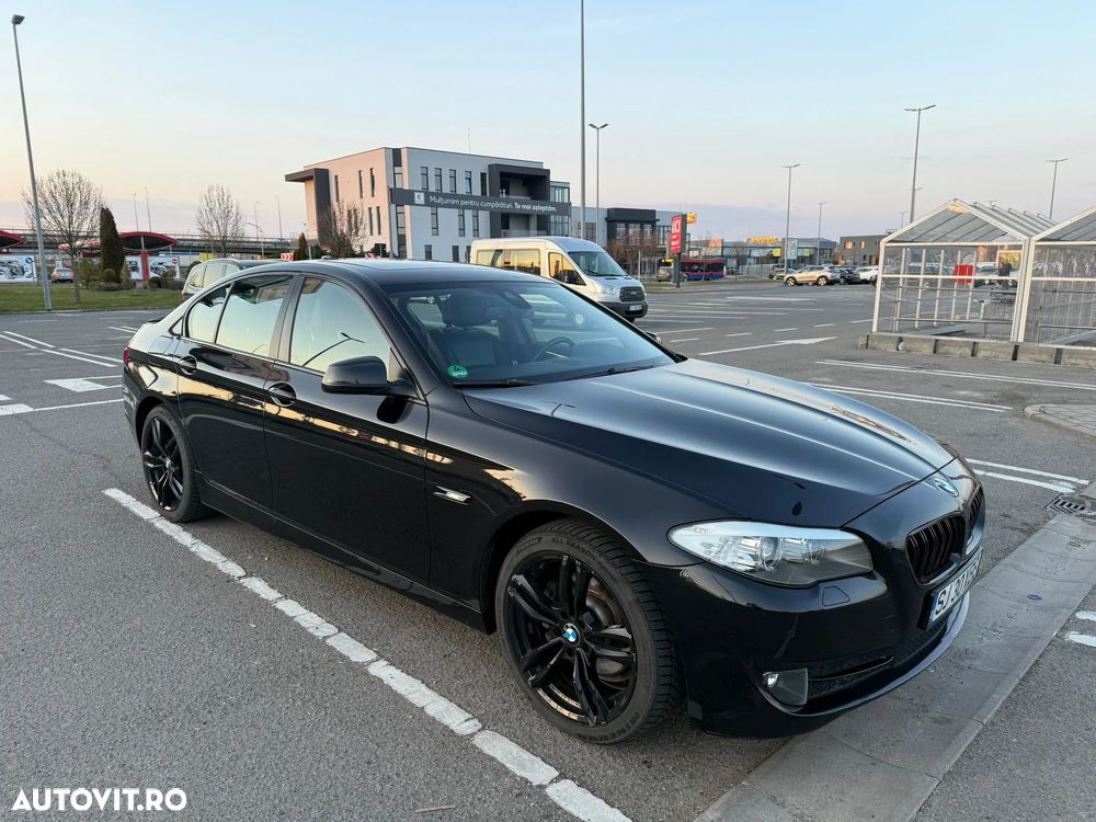 BMW Seria 5 520d Aut. - 1