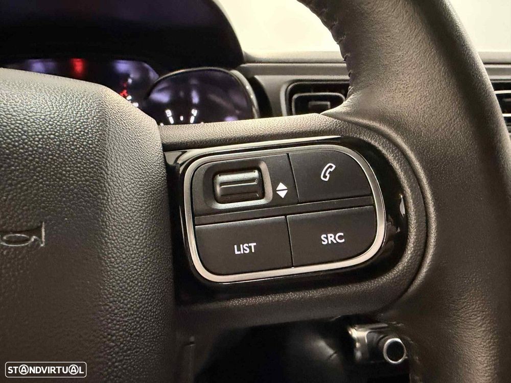 Citroën C3 1.2 PureTech Shine EAT6 - 17