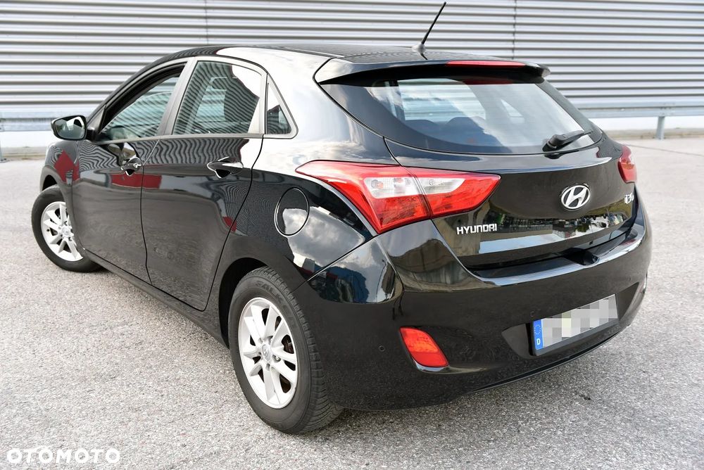 Hyundai i30 1.6 CRDi Comfort - 11