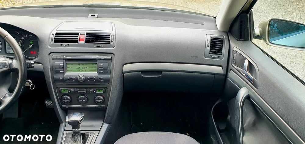 Skoda Octavia 2.0 FSI Automatik Elegance - 12