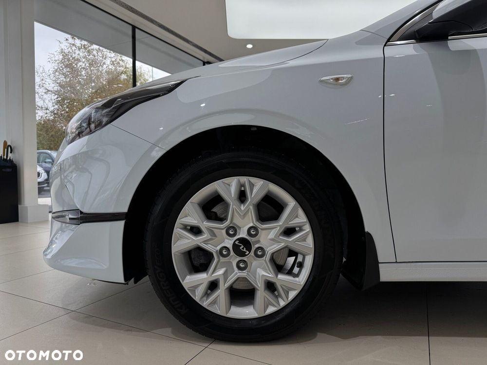Kia Ceed 1.5 T-GDI M - 18