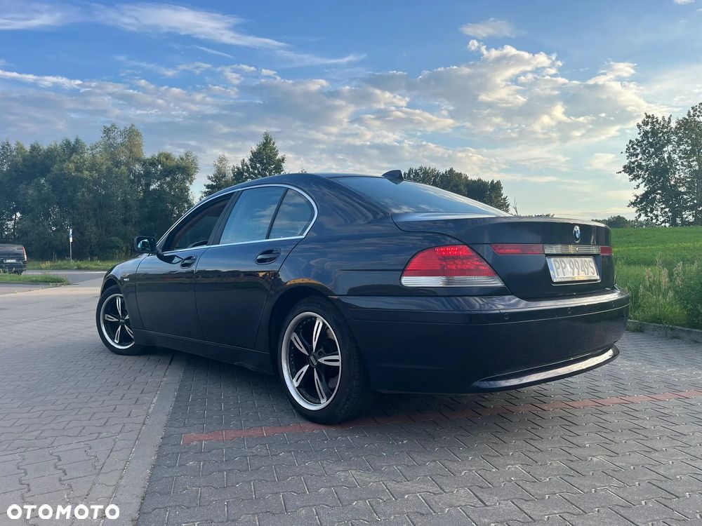BMW Seria 7 740d - 6