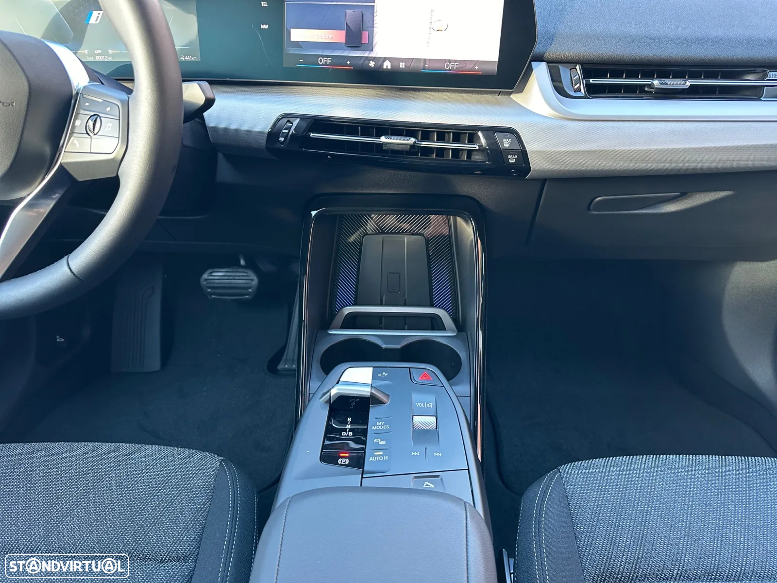 BMW iX2 eDrive20 - 12