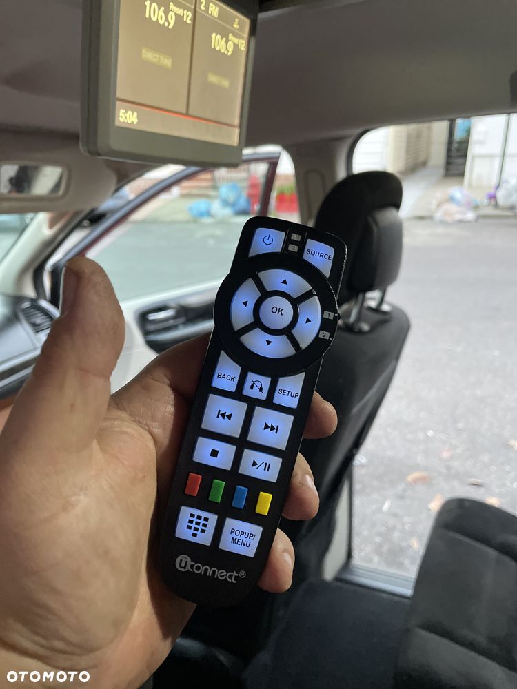 Dodge Grand Caravan - 30