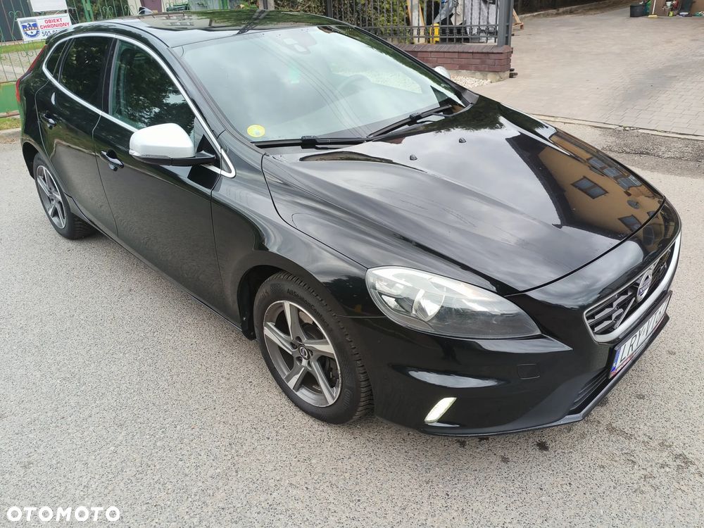 Volvo V40 D4 Drive-E R-Design Summum - 23