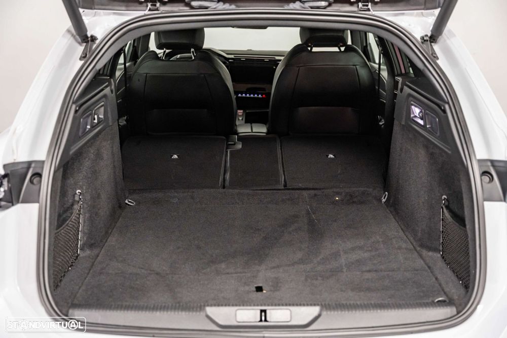 Peugeot 308 SW 1.2 PureTech GT EAT8 - 30
