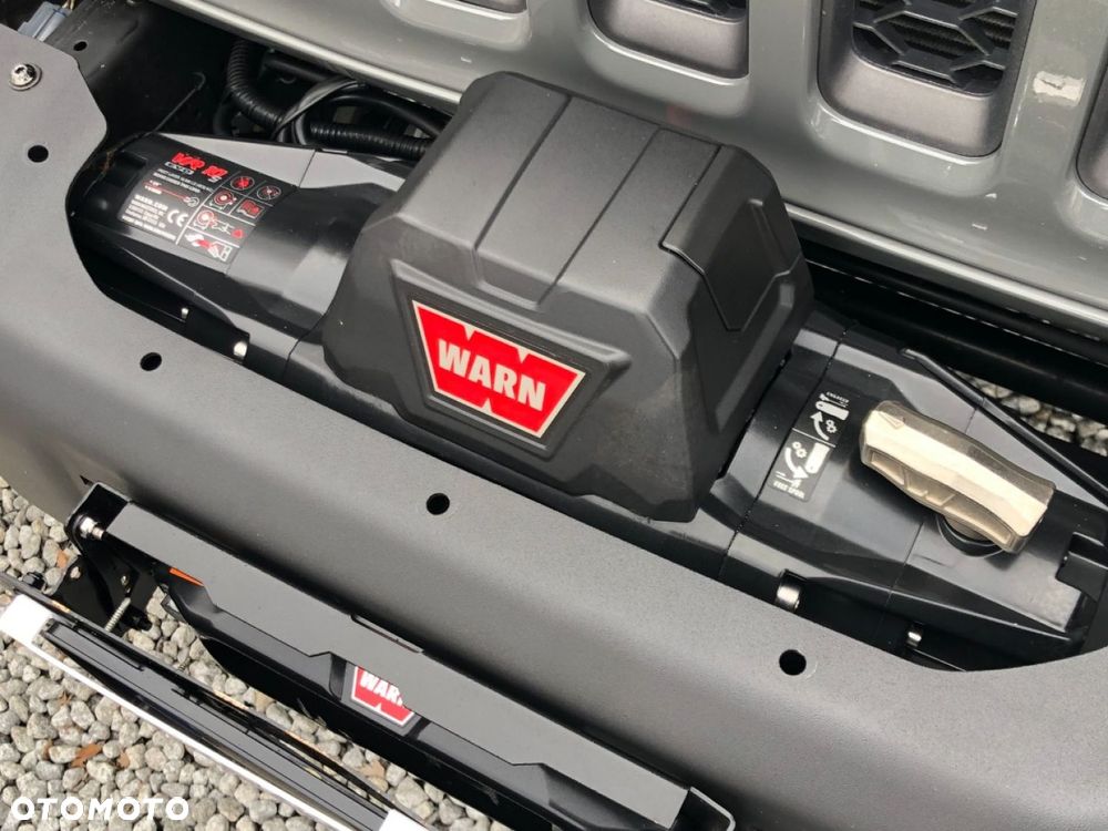 Jeep Wrangler - 36