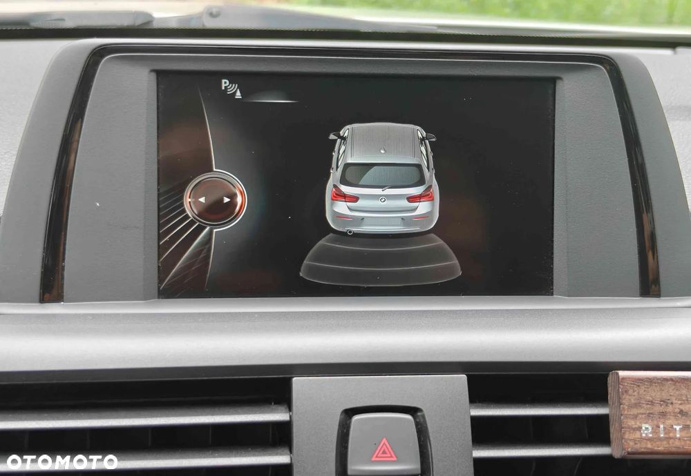 BMW Seria 1 - 22
