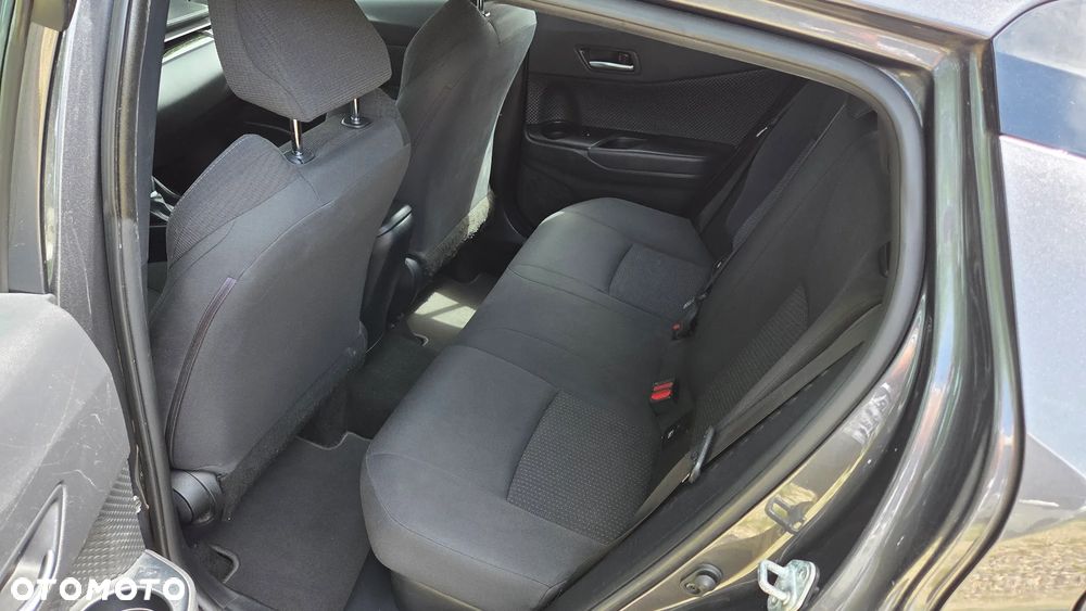 Toyota C-HR Business-Edition - 11