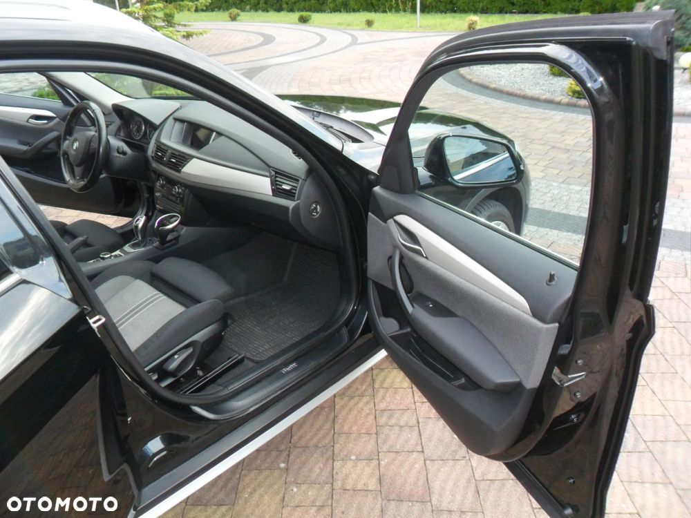 BMW X1 xDrive18d - 14