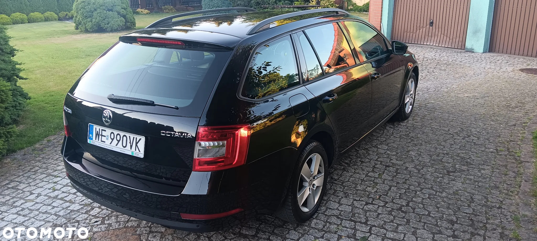 Skoda Octavia 2.0 TDI Ambition DSG - 6