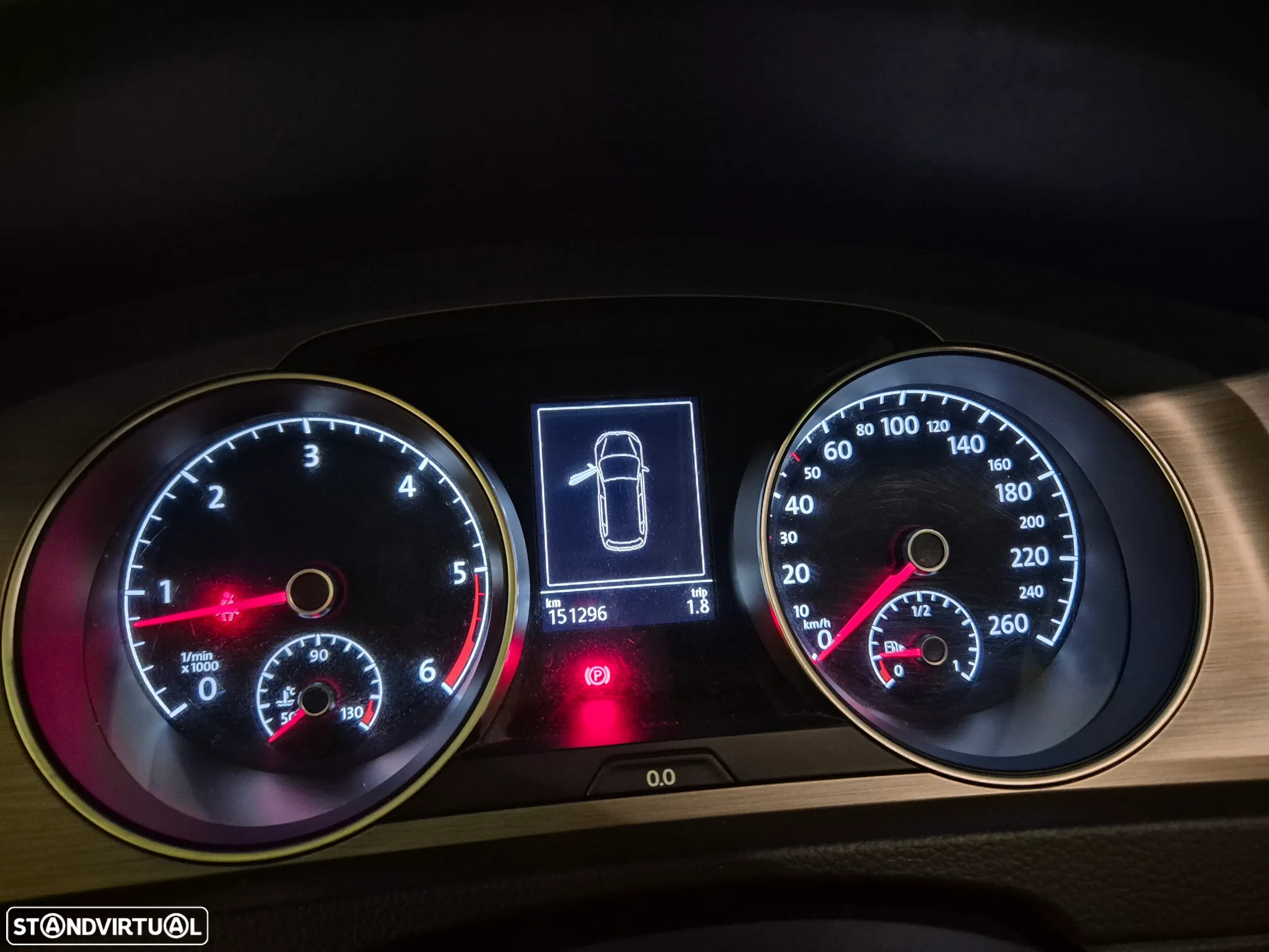 VW Golf Variant 1.6 TDi Confortline - 20