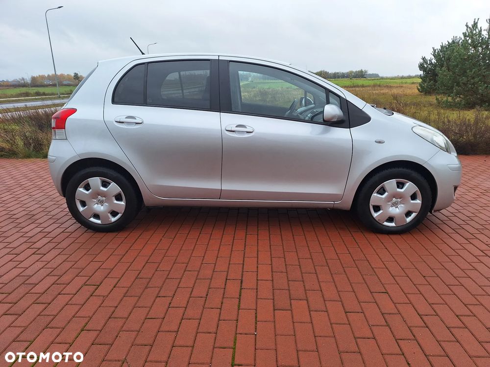 Toyota Yaris 1.33 VVT-i Comfort - 9