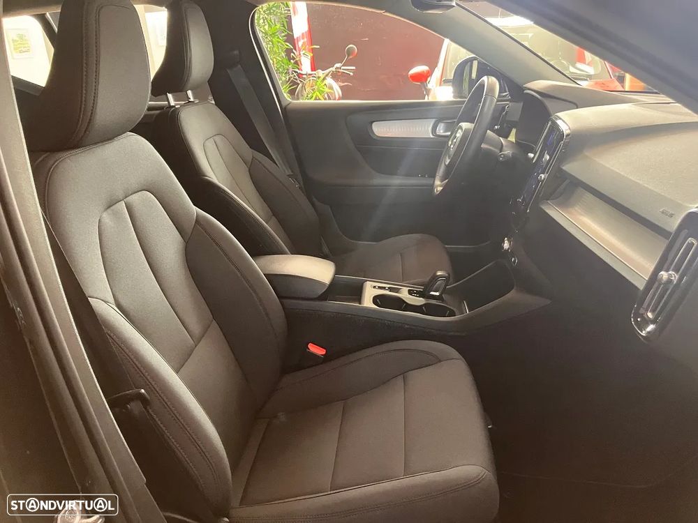 Volvo XC 40 1.5 T5 PHEV Momentum - 24