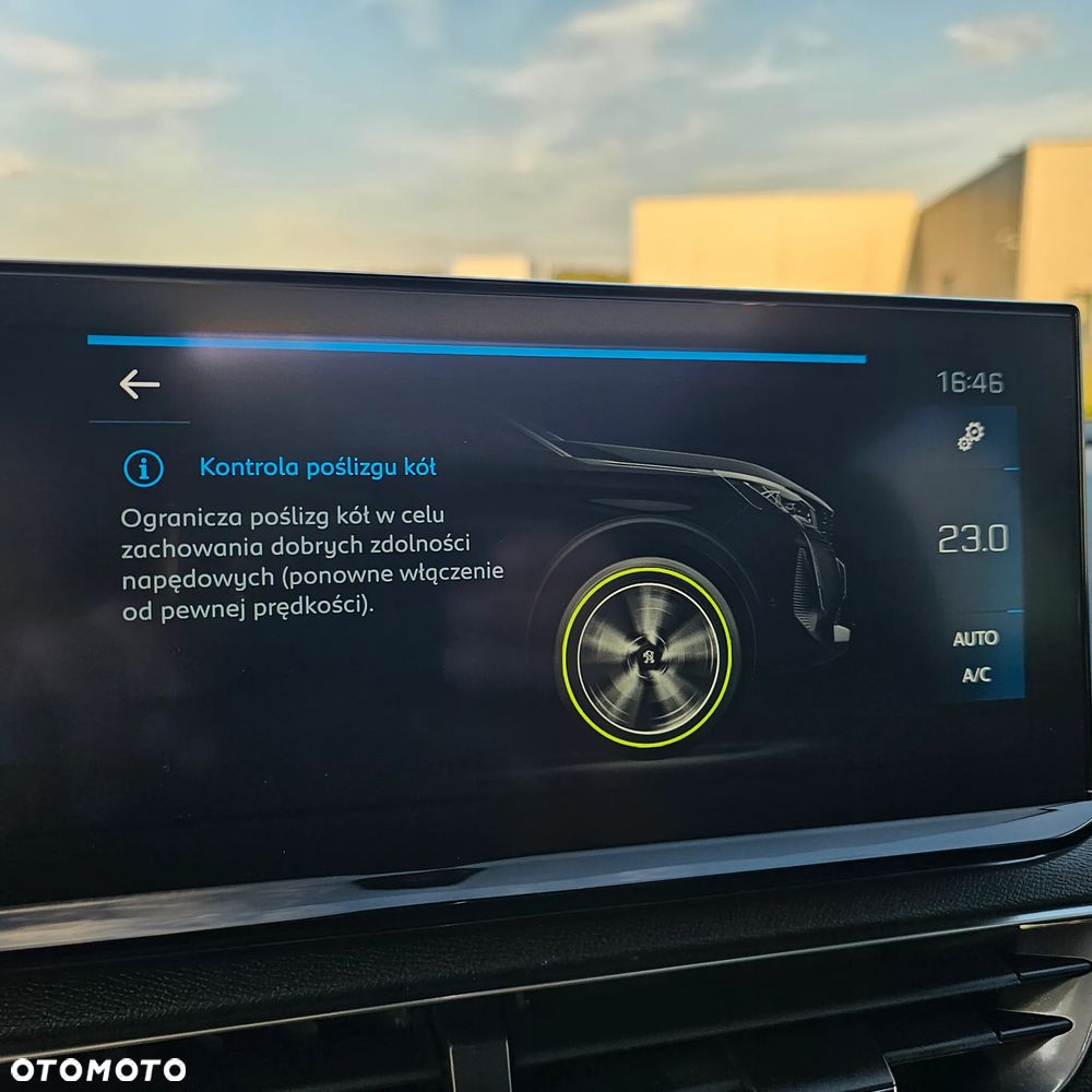 Peugeot 5008 - 31