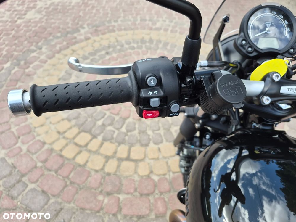 Triumph Scrambler - 21