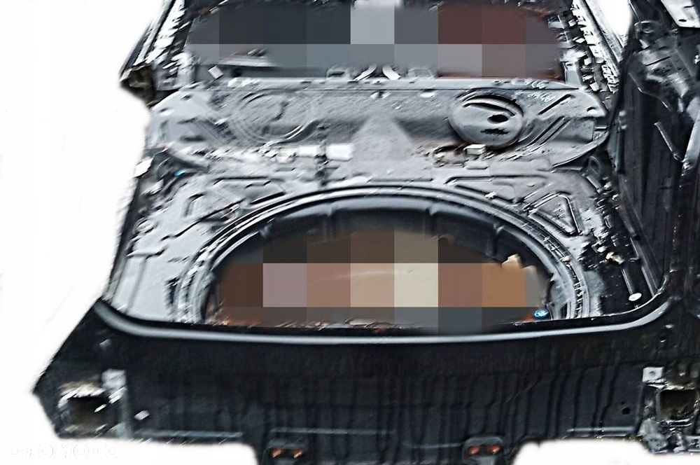 AUDI A3 8P 3D 1.9 TDI WANNA BAGAŻNIKA PAS TYLNY - 1