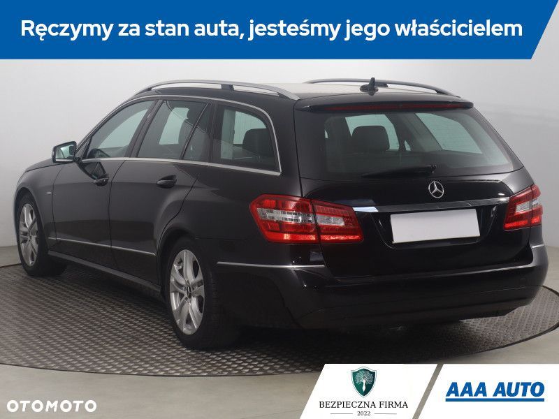 Mercedes-Benz Klasa E - 6