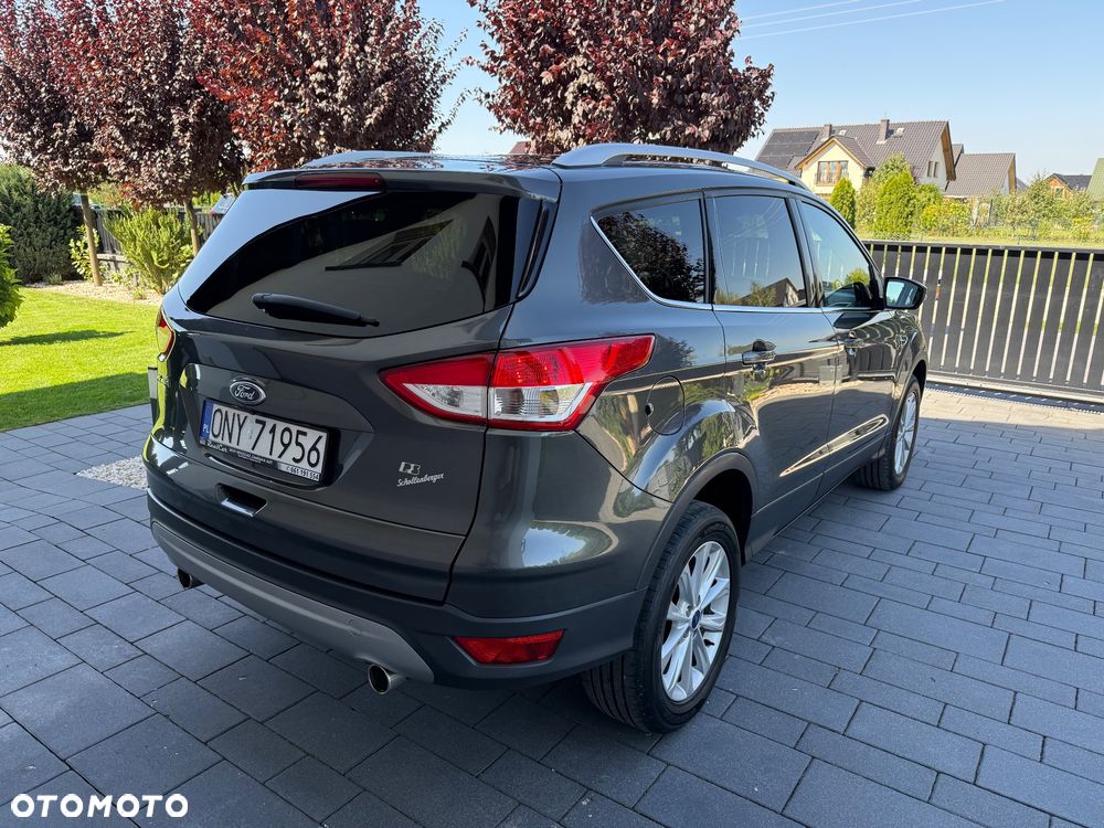 Ford Kuga 2.0 TDCi 4x4 Titanium - 6