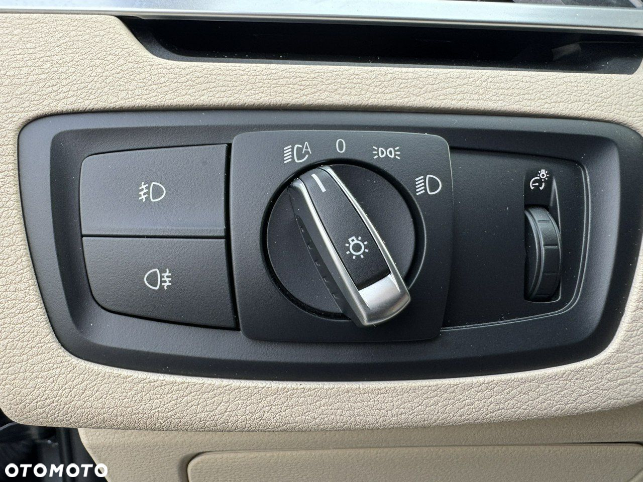 BMW X1 xDrive18d Sport Line - 17