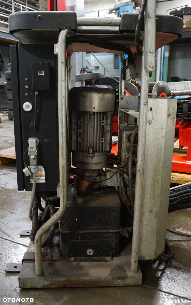 Montażownica ciężarowa CORGHI MONSTER AG TT 400V - 24