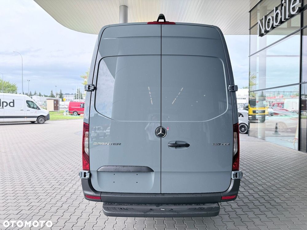 Mercedes-Benz Sprinter Sprinter - 7