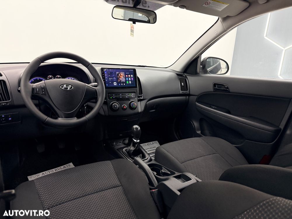 Hyundai i30 1.6 CRDI blue Classic - 17