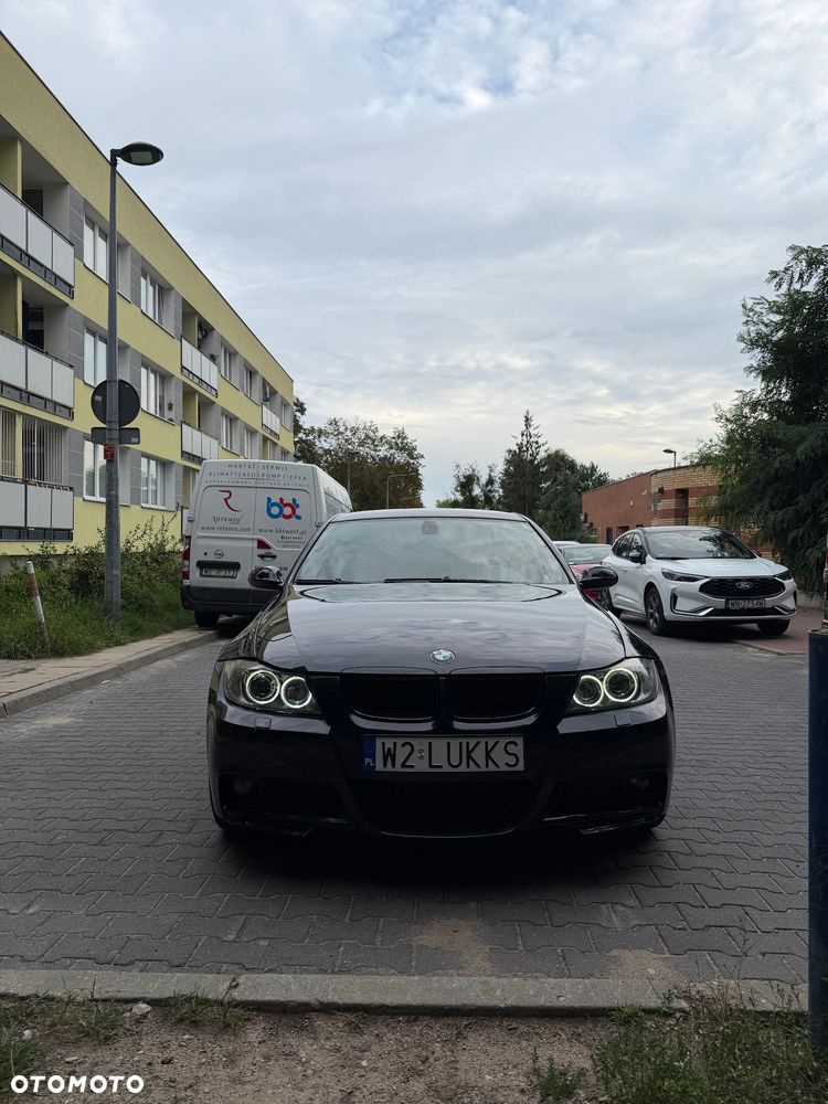 BMW Seria 3 320i - 20