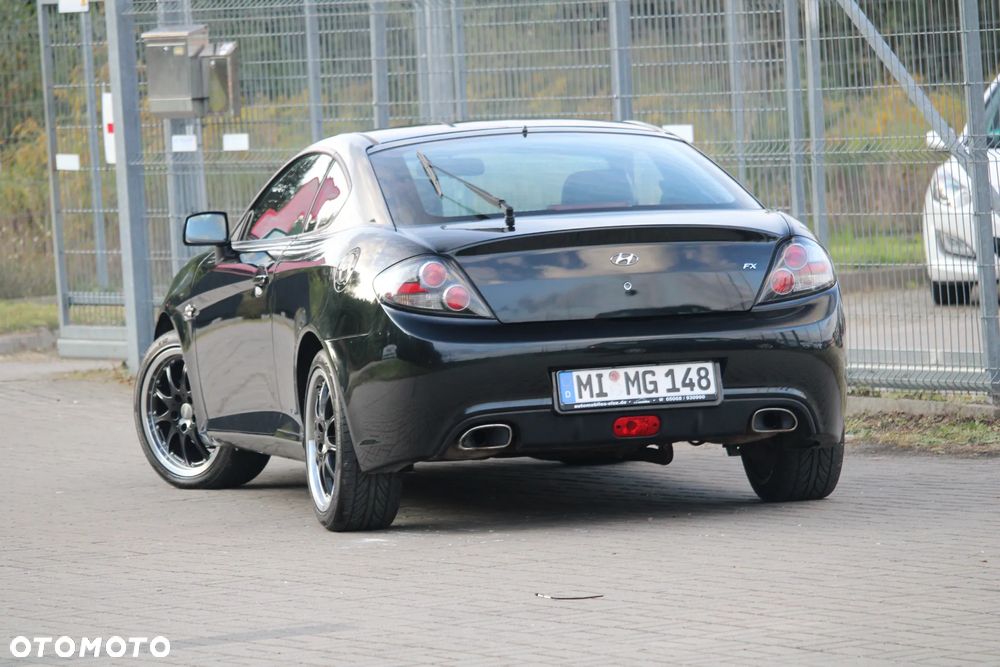 Hyundai Coupe - 13