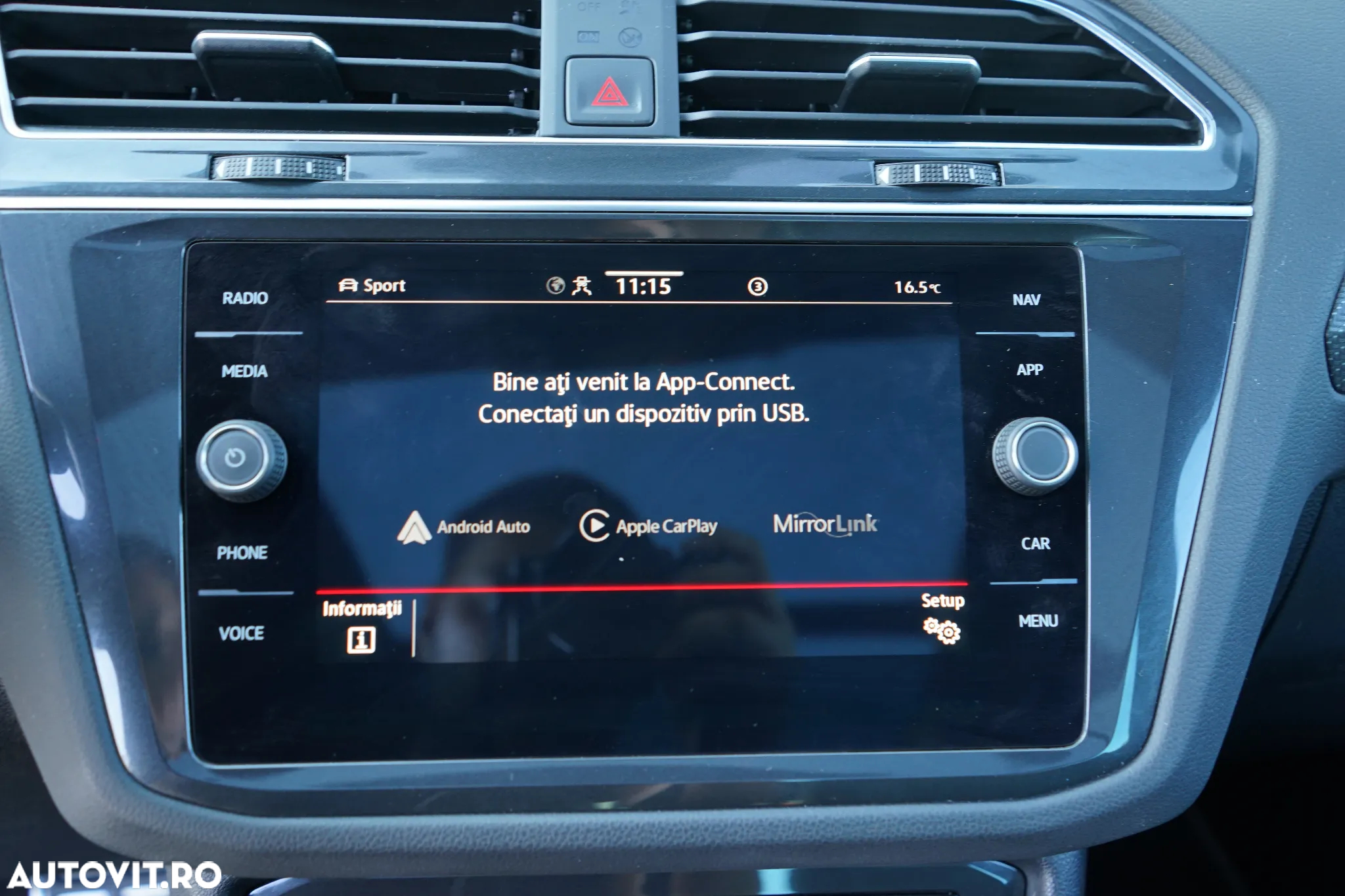 Volkswagen Tiguan - 18