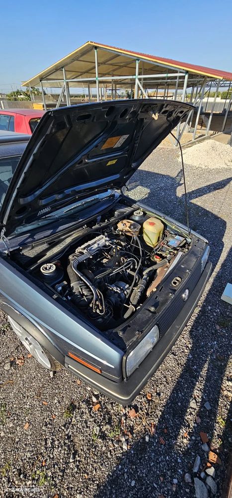 VW Jetta - 8
