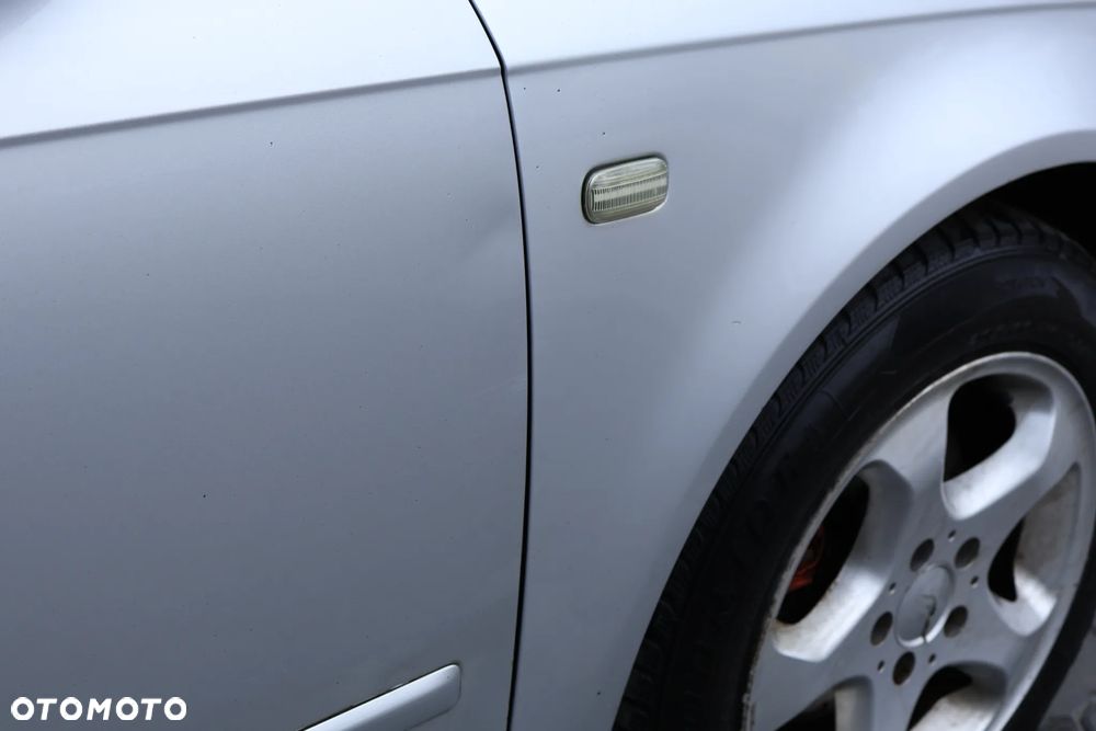 Audi A4 Limousine 2.0 TDI - 6